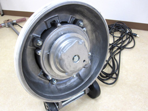 ブラシ取り付け1